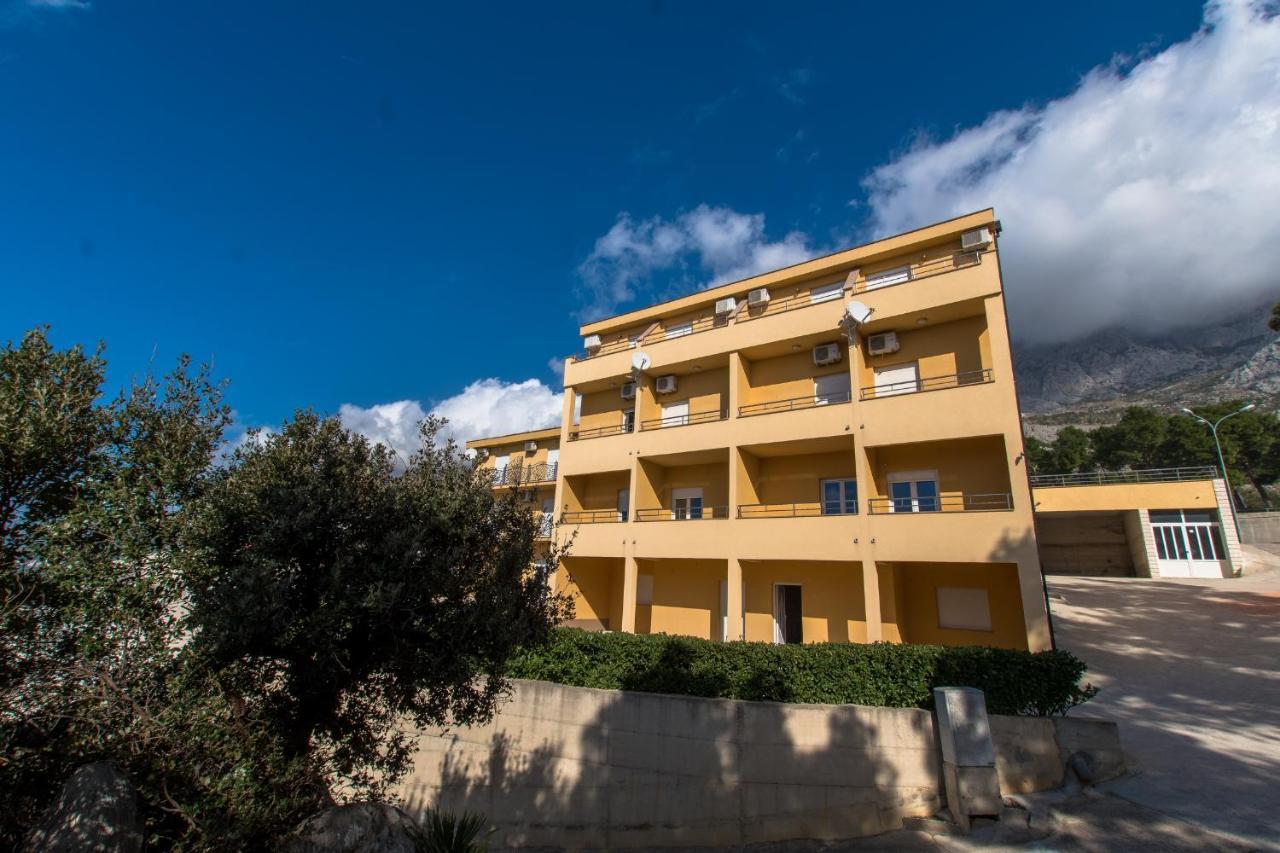 Studio Apartments Zloic In Krvavica Exterior foto