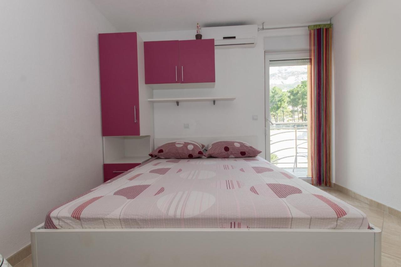 Studio Apartments Zloic In Krvavica Exterior foto
